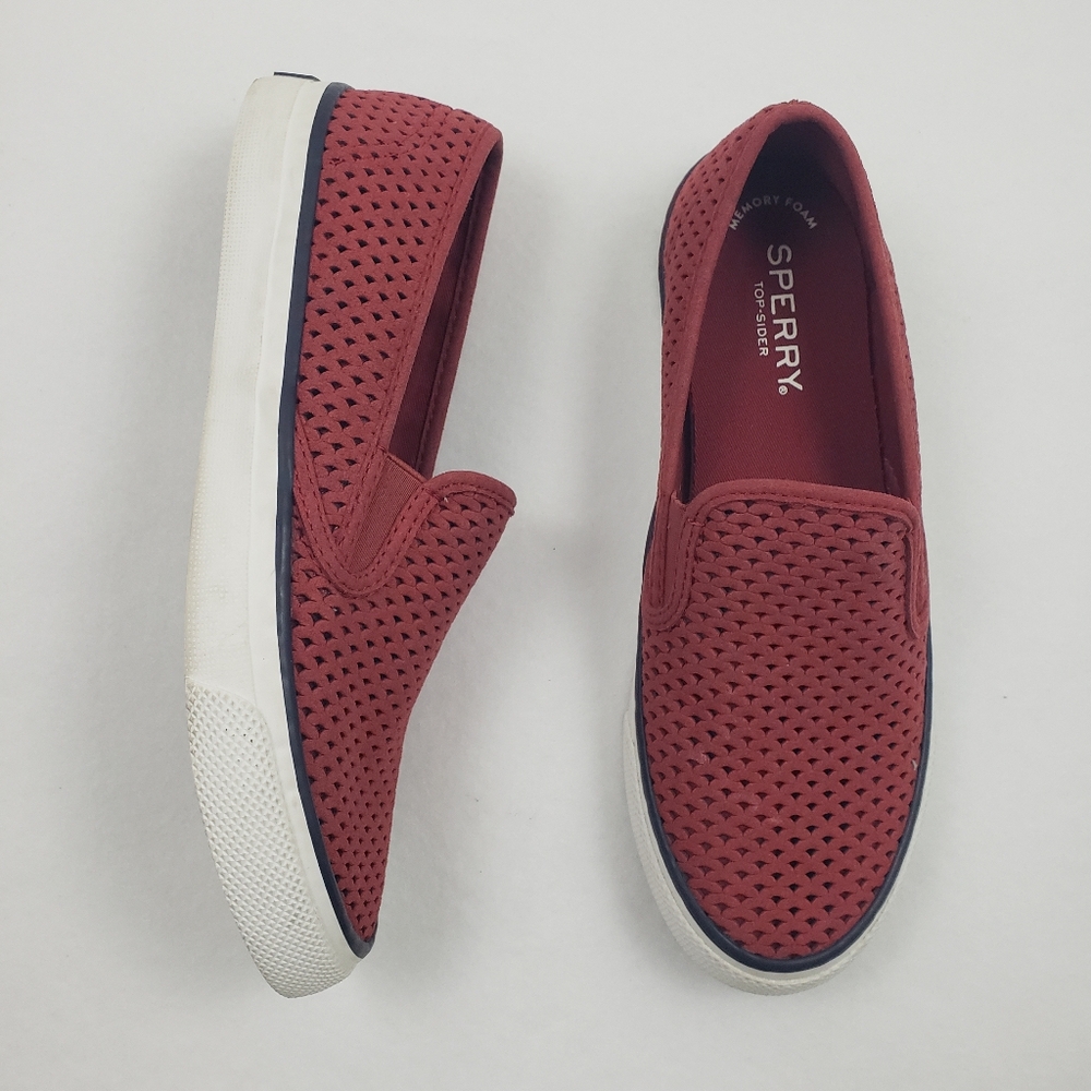 Sperry Seaside Scale Rosewood Slip On Shoes/Sneakers Wine Red Size 6Medium